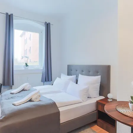 Aparthotel Viadrina Rooms&apartments Frankfurt-oder Am Park Im Zentrum 3*