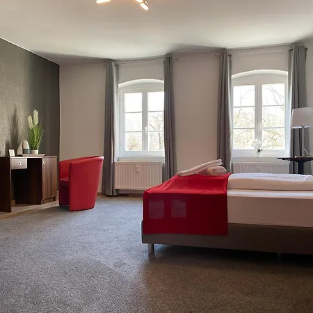 Viadrina Rooms&apartments Frankfurt-oder Am Park Im Zentrum 3*