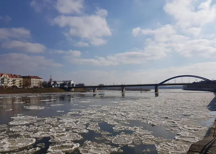 Viadrina & Frankfurt-oder Am Park Im Zentrum Lejlighedshotel 3*