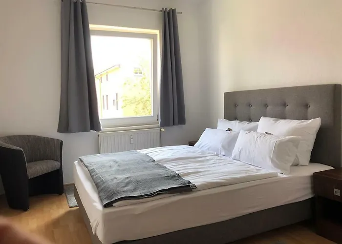 Viadrina & Frankfurt-oder Am Park Im Zentrum Lejlighedshotel 3*